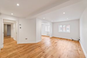 Lounge- click for photo gallery